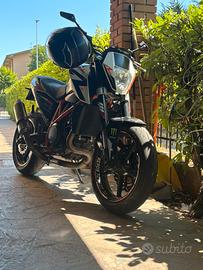 Ktm duke 690