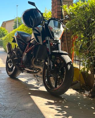 Ktm duke 690