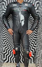 TUTA SPARTA BLACK ADAM IN PELLE DA PISTA TRAFORATA