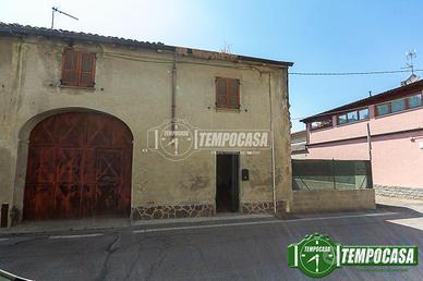 TERRATETTO INDIPENDENTE DA RISTRUTTURARE