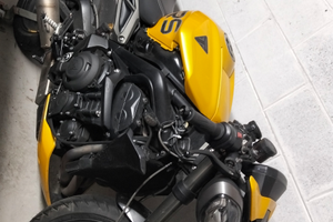 Triumph street triple rs