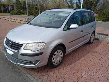 Volkswagen touran 1.6 GPL - 2009