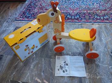 Gioco giraffa Scratch ruote girevoli per bambini