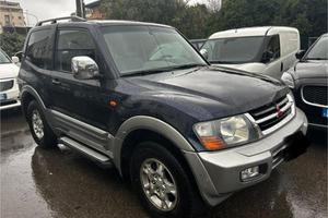 MITSUBISHI Pajero 3.2 16V DI-D 3p. GLS
