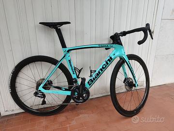 Bianchi OLTRE XR4 taglia 55 del 2021.