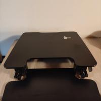 Scrivania sollevabile per pc