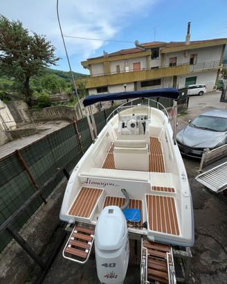 Terminal Boat 21