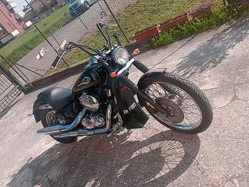 HONDA SHADOW 750 I.E  BLACK SPIRIT 