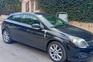 OPEL ASTRA H GTC  UNICO PROPRIETARIO