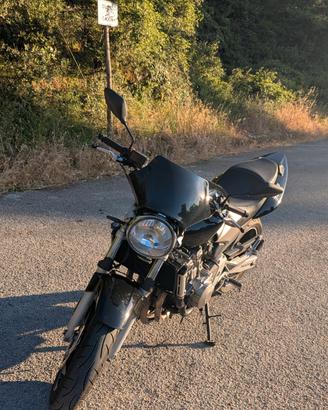 Honda hornet 600