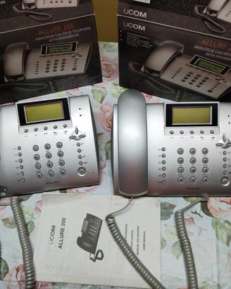Telefono fisso da parete o tavolo