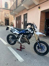 Husqvarna SM 125 anno 2010