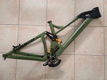 Telaio Summum 2016 + Ohlins TTX M