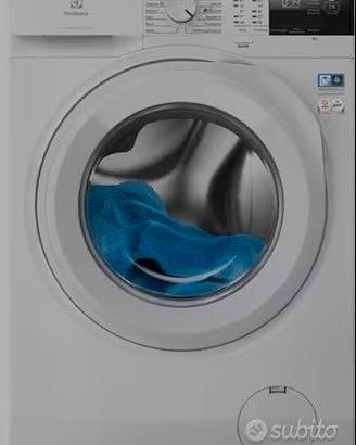 Lavatrice Electrolux 600 SensiCare 8kg imballata