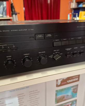 Amplificatore Yamaha Natural Sound A-720