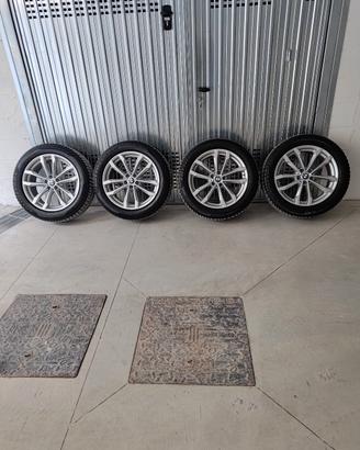 Cerchi e gomme Pirelli Sottozero 245/50 R19 M+S