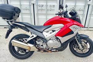 Moto HONDA VFR800X CROSSRUNNER