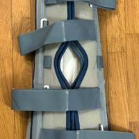 Immobilizzatore ginocchio