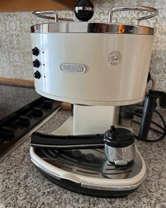 Macchina del caffè De  Longhi