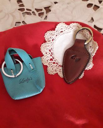 Set 2 portachiavi: 1 da donna e 1 da uomo