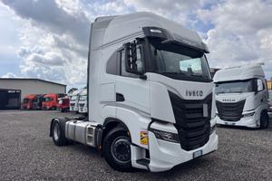 Iveco s way 490 trattore 2023 E6