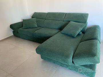 Divano angolare poltronesofà