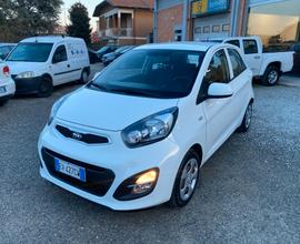 Kia Picanto 1.0 Benzina -X Neopatentati