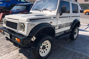 Suzuki SJ 410 Samurai 1.0 Berlina 4 POSTI CON MOTO