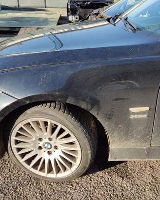 Parafango sinistro BMW 330 del 2005