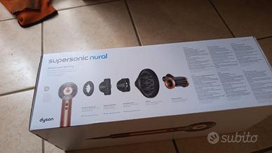 Fhono professionale Dyson supersonic nural