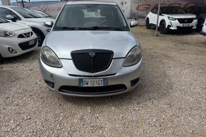 Lancia Ypsilon 1.2 Versus