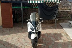 Scooter Kimko 300 Daitona
