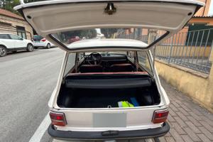 Auto d'epoca modello A 112