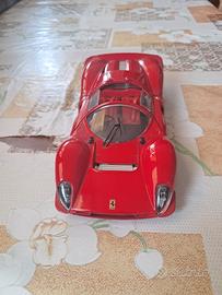 Modellino Ferrari.