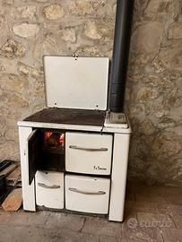 Cucina economica a legna