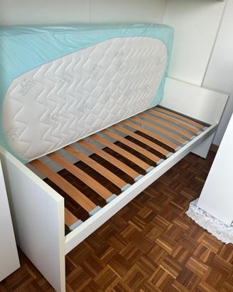 Struttura letto singolo bianca con rete