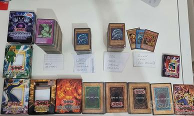Lotto carte Yu‑Gi‑Oh! originali ITA/ENG + 6 deck p