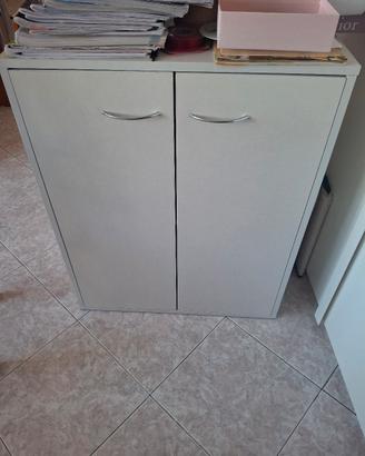 Mobiletto bianco