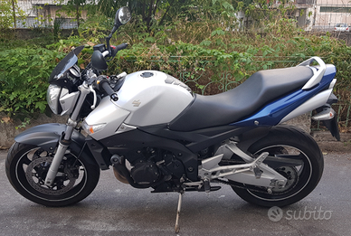 Suzuki GSR 600