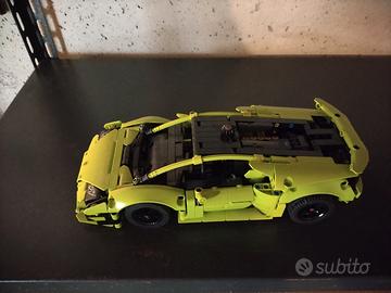 Lego Technic 42161 Lamborghini huracan tecnica