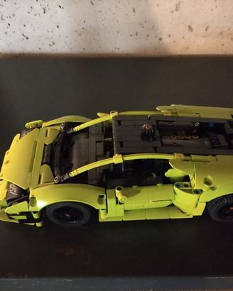 Lego Technic 42161 Lamborghini huracan tecnica