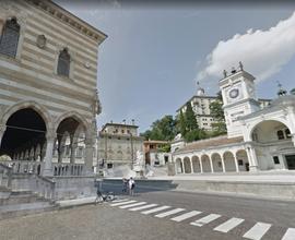 Locale commerciale 250mq