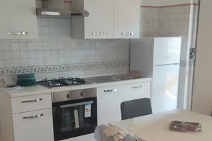 PONTE Di NONA MONOLOCALE CON BALCONE/P.AUTO