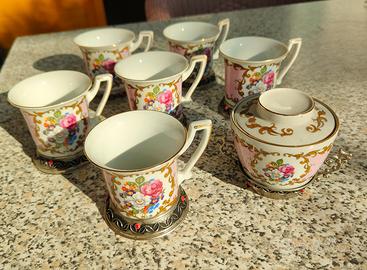 Set 6 tazze e zuccheriera di Limoges