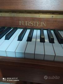 Pianoforte Furstein Farfisa 