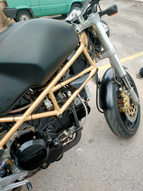 Ducati Monster 600 storica