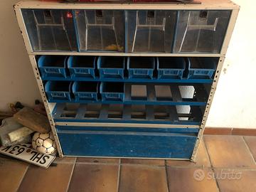 Cassettiera da furgone