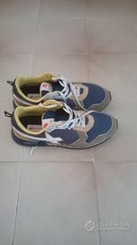 scarpe sportive 