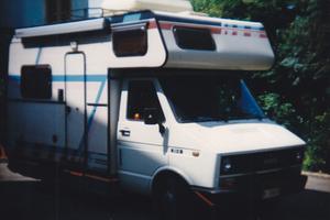 CAMPER MANSARDATO ROLLER - SAFARIWAYS A.VESPUCCI