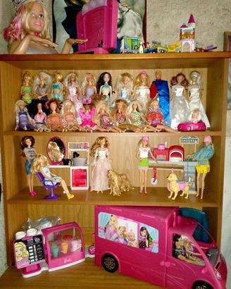 BAMBOLE BARBIE, FROZEN ED ALTRE